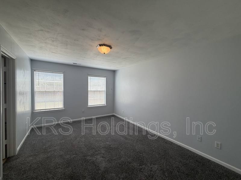 Townhouse for rent at 128 Majestic Dr N, Suffolk, VA 23434