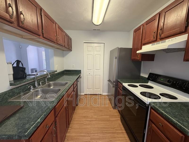 Townhouse for rent at 128 Majestic Dr N, Suffolk, VA 23434