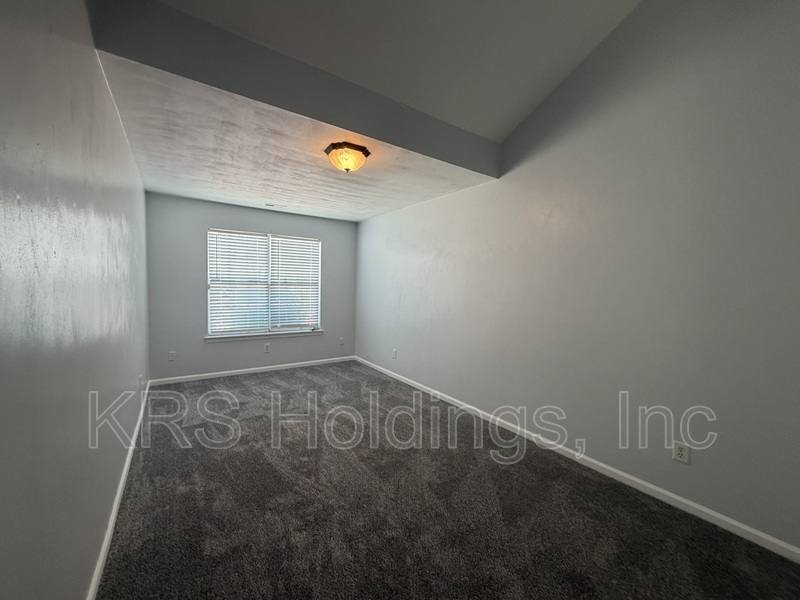 Townhouse for rent at 128 Majestic Dr N, Suffolk, VA 23434