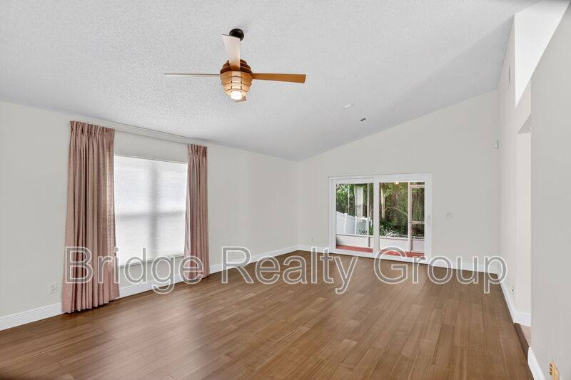 House for rent at 10315 Winding Creek Lane, Orlando, FL 32825