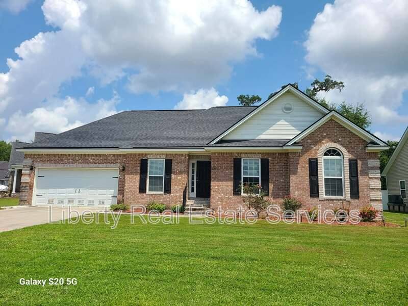 House for rent at 1228 Peacock Trail, Hinesville, GA 31313