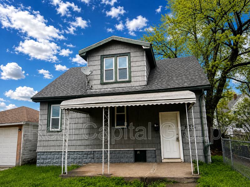 Apartment for rent at 125 Edison Ave #CARRIAGE, Buffalo, NY 14215