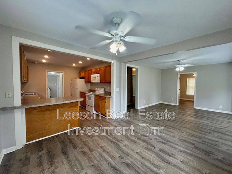 House for rent at 720 Delaware St, Shreveport, LA 71106