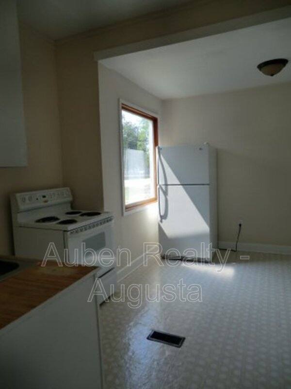 House for rent at 1914 1 2 Kratha Dr, Augusta, GA 30906