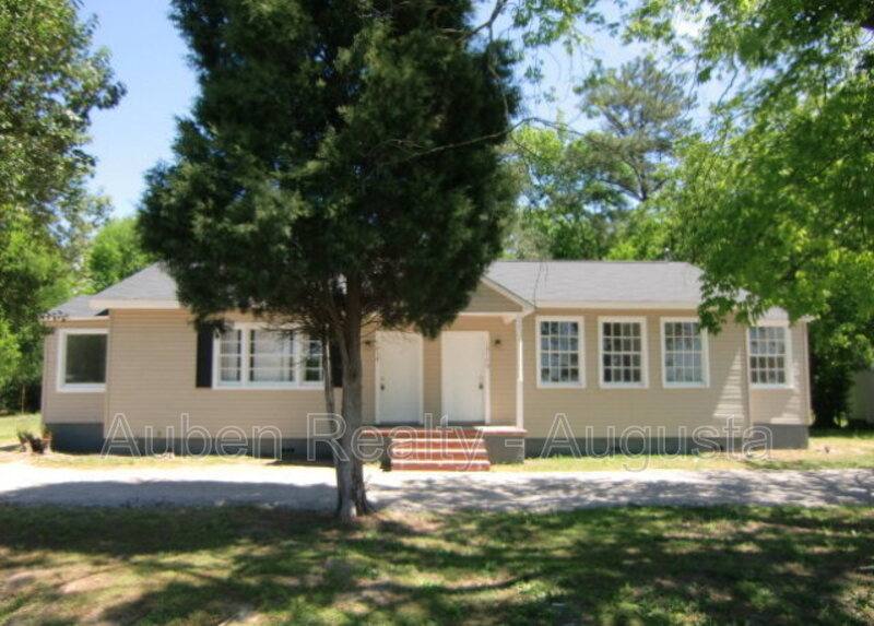 House for rent at 1914 1 2 Kratha Dr, Augusta, GA 30906