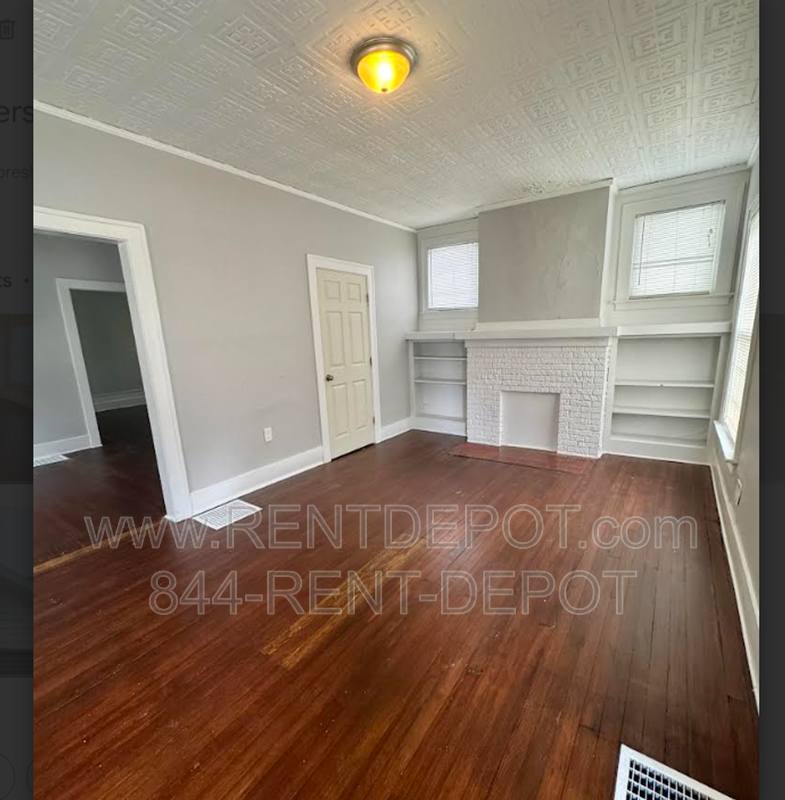 House for rent at 1021 Jefferson Ave, Evansville, IN 47714