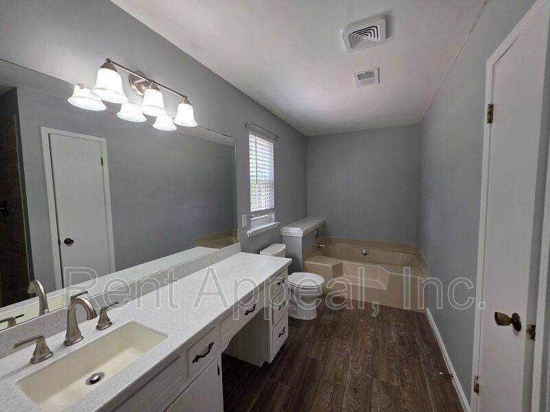 House for rent at 102 Park Place Dr, Lawrenceville, GA 30046