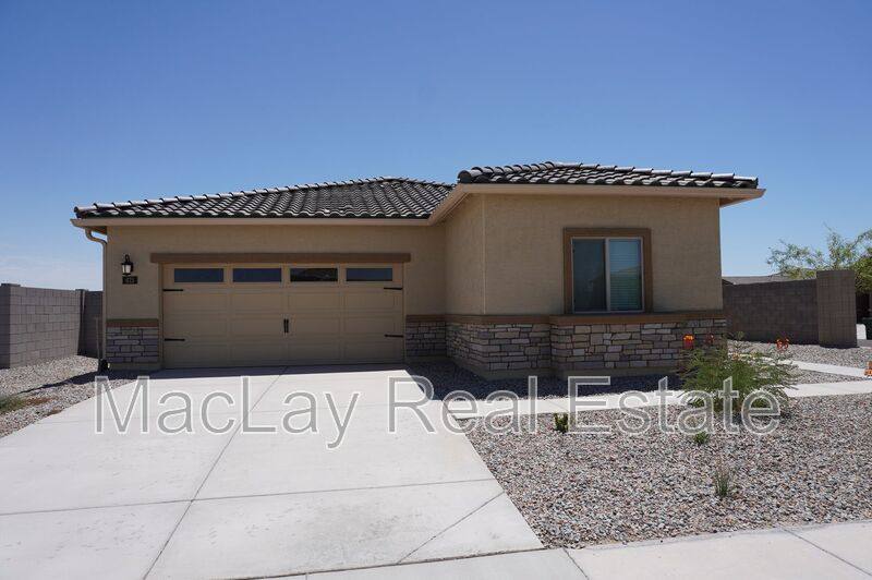 House for rent at 675 W Crowned Dove Trail, Casa Grande, AZ 85122