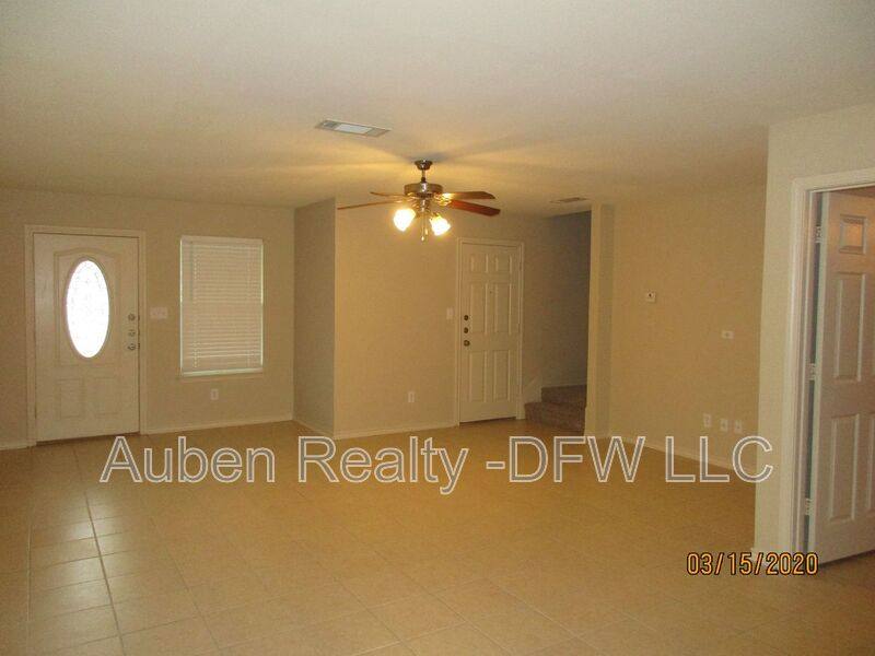 House for rent at 908 Parkplace Ridge, Princeton, TX 75407