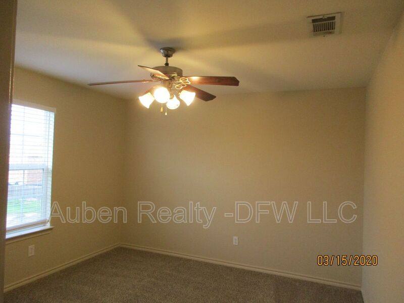House for rent at 908 Parkplace Ridge, Princeton, TX 75407