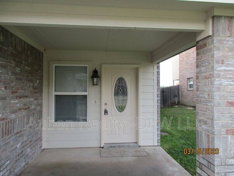 House for rent at 908 Parkplace Ridge, Princeton, TX 75407