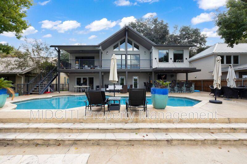 House for rent at 180 Lake Ridge Dr, Seguin, TX 78155