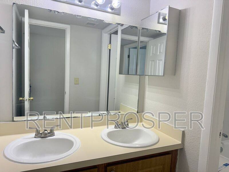Condo for rent at 4117 S Semoran Blvd #22, Orlando, FL 32822
