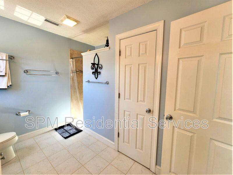 House for rent at 2922 Sloop Point Loop Rd, Hampstead, NC 28443