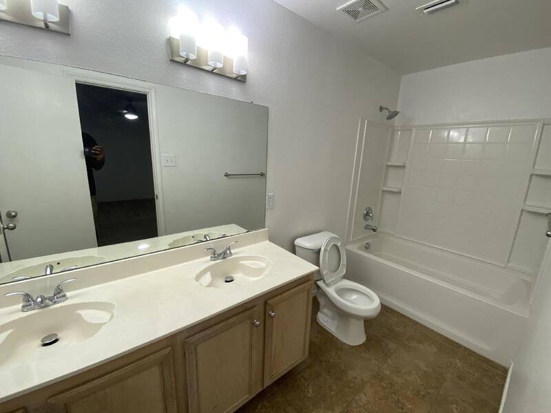 House for rent at 12862 Vassar Dr, Frisco, TX 75035