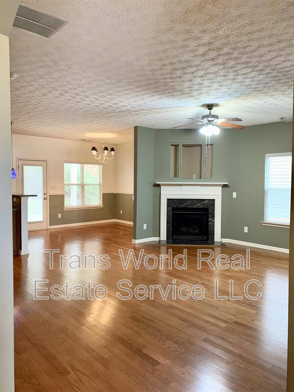 House for rent at 917 Crested Hawk Trail, Buford, GA 30518