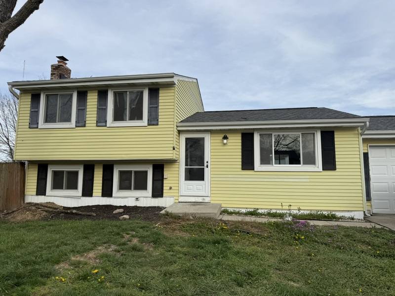 House for rent at 2290 Turquoise Dr, Grove City, OH 43123