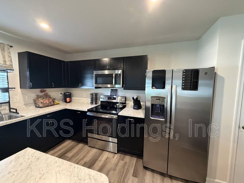 House for rent at 436 Forecastle St, Portsmouth, VA 23702