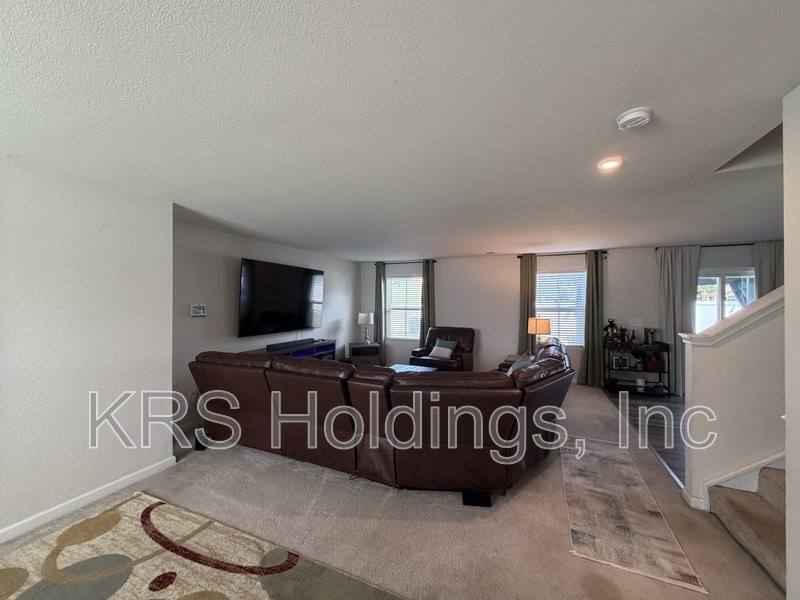 House for rent at 436 Forecastle St, Portsmouth, VA 23702