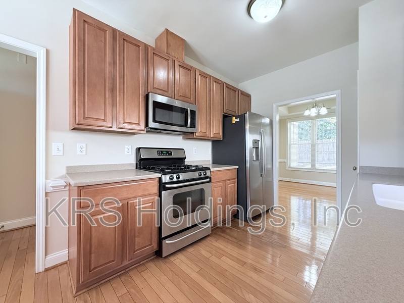 House for rent at 3128 La Costa Way, Raleigh, NC 27610