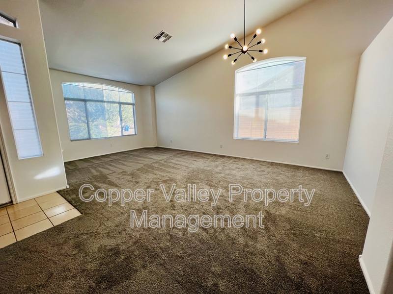 House for rent at 11525 W Palm Brook Dr, Avondale, AZ 85392