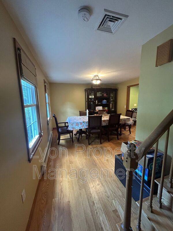 House for rent at 212 Tiffany St, Attleboro, MA 02703