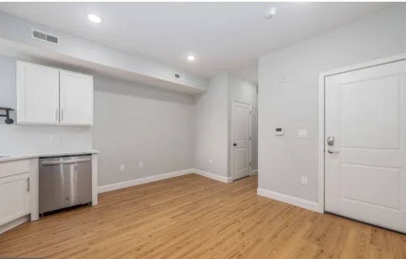 Apartment for rent at 1522 S 9th St #2, Philadelphia, PA 19147
