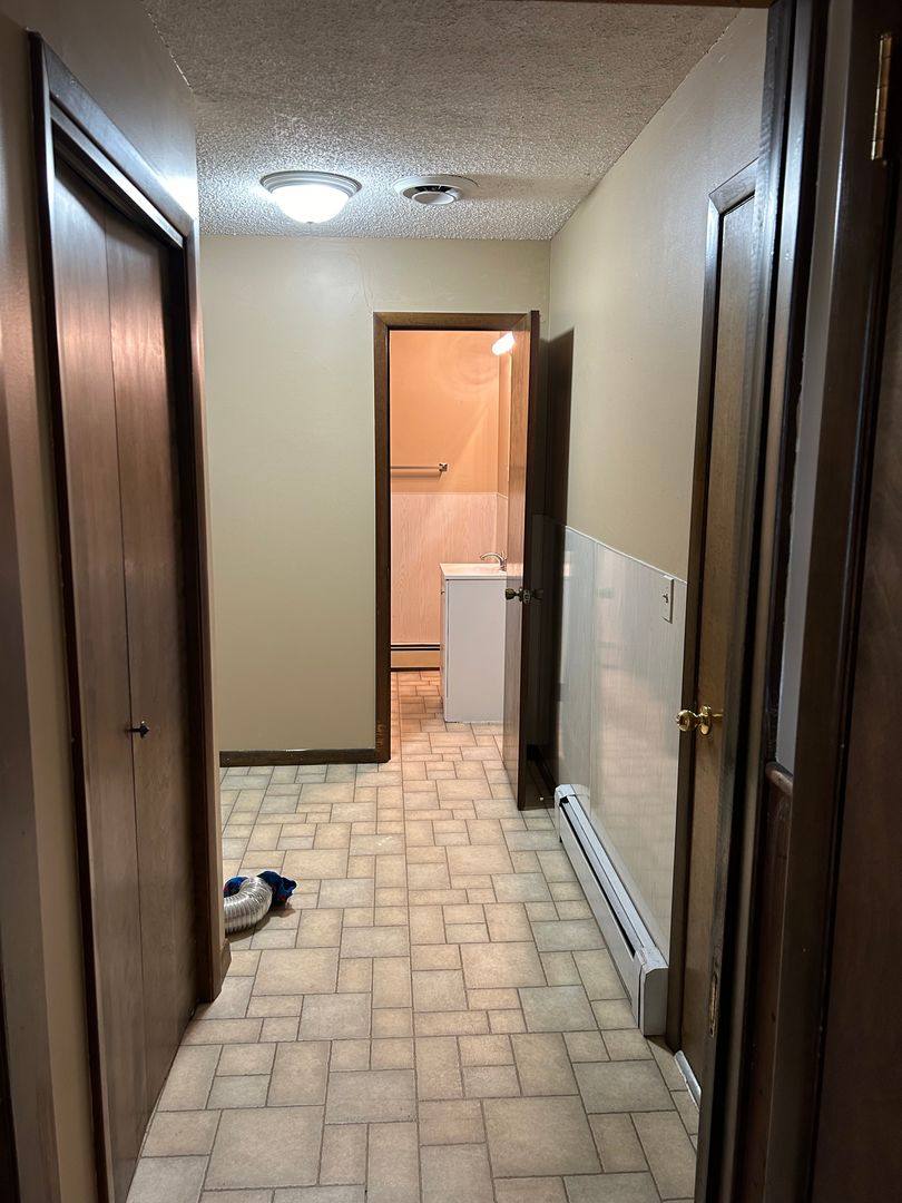 House for rent at 222 E 9th, Alma, KS 66401