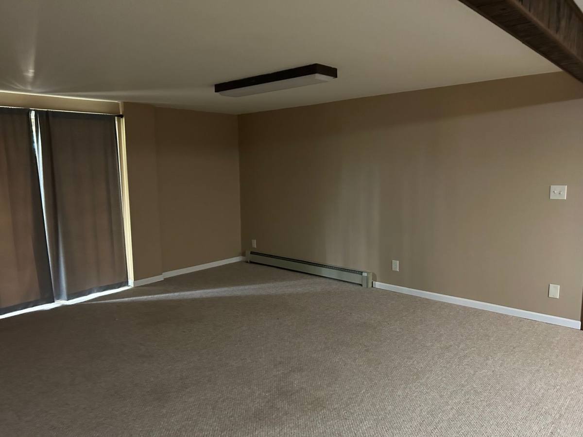 House for rent at 222 E 9th, Alma, KS 66401