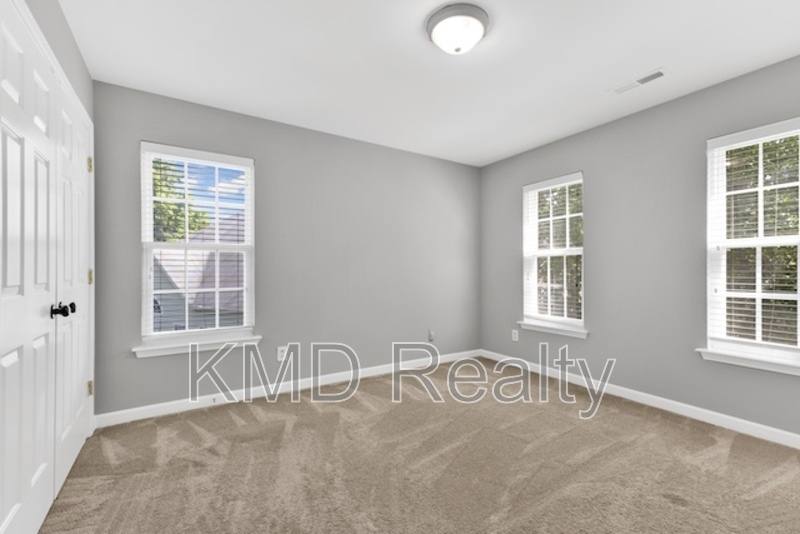 House for rent at 5010 Bellville Court, Charlotte, NC 28269