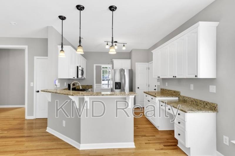 House for rent at 5010 Bellville Court, Charlotte, NC 28269