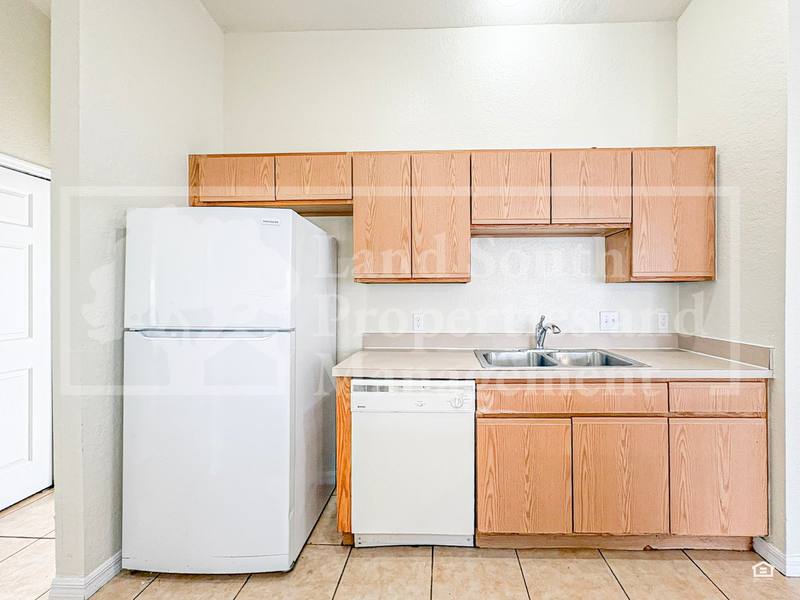 House for rent at 7823 Sugar Pine Blvd, Lakeland, FL 33810