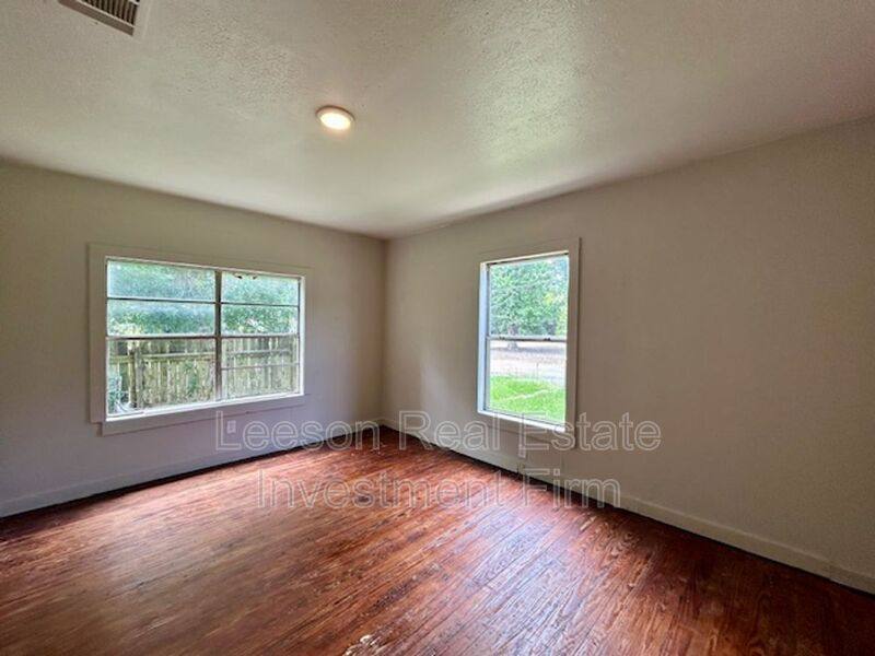 House for rent at 7041 Penny St, Shreveport, LA 71108