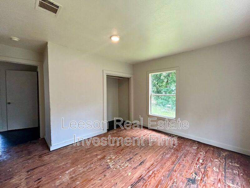 House for rent at 7041 Penny St, Shreveport, LA 71108