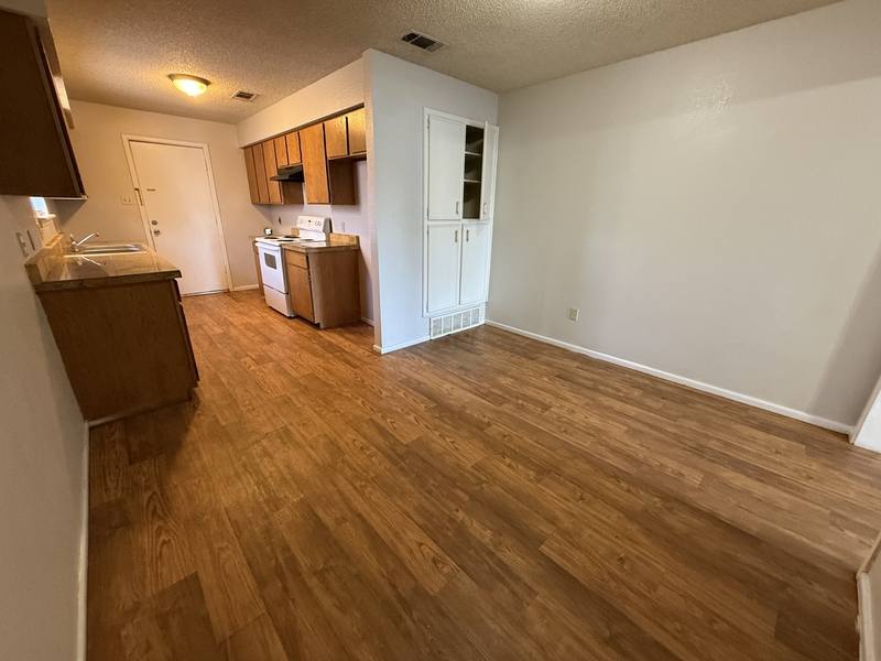 Apartment for rent at 2105 S Loop 289 New - A, Lubbock, TX 79423