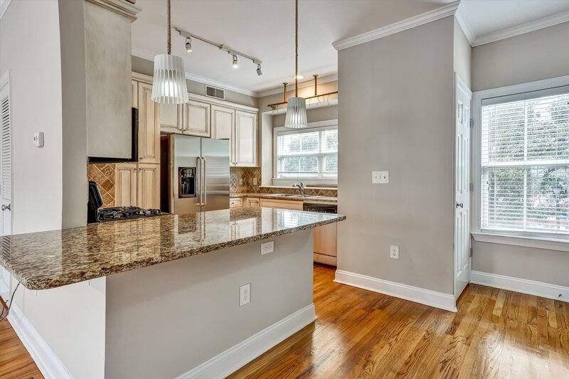 Townhouse for rent at 324 Carlyle Park Dr, Atlanta, GA 30307