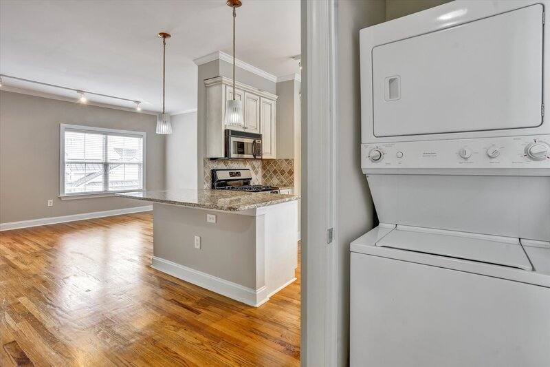 Townhouse for rent at 324 Carlyle Park Dr, Atlanta, GA 30307