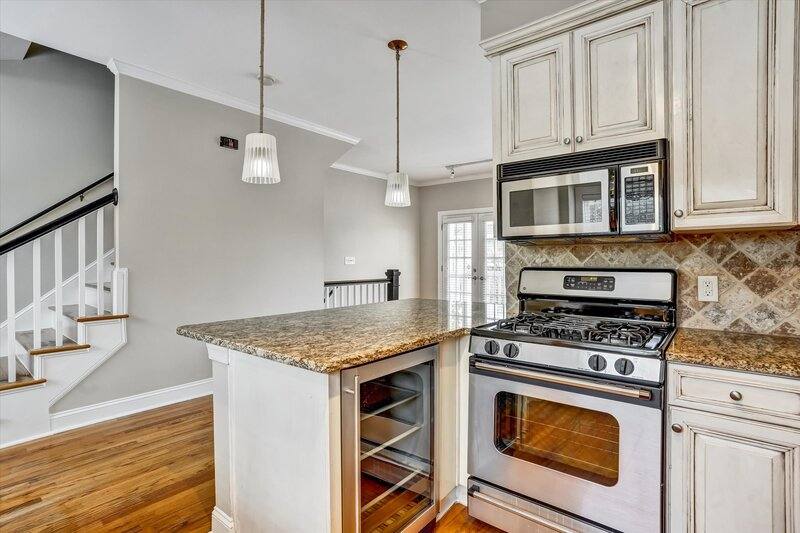 Townhouse for rent at 324 Carlyle Park Dr, Atlanta, GA 30307