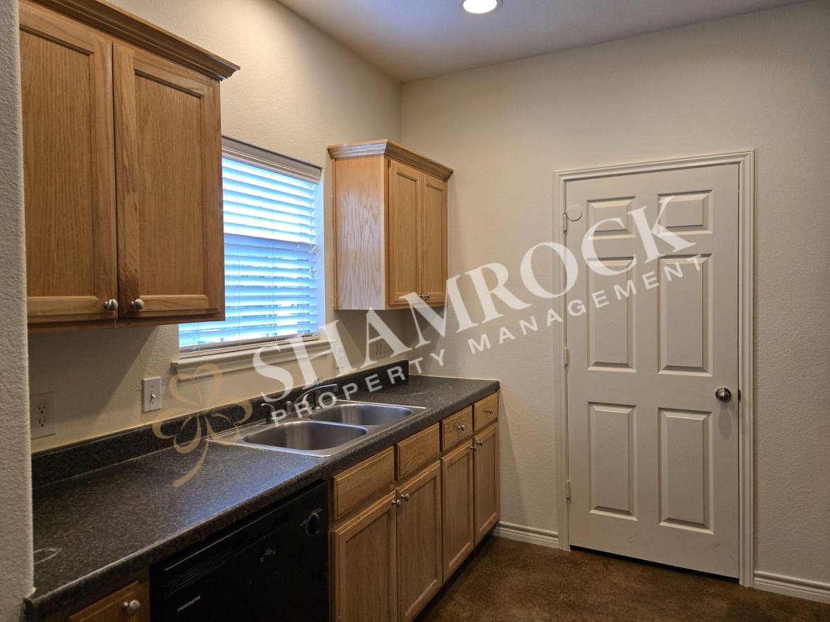 Condo for rent at 820 Chambers Creek Circle, Hewitt, TX 76643