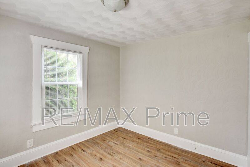 Apartment for rent at 1135 Jackson Ave #1, Chesapeake, VA 23324