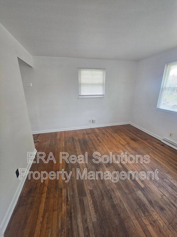 Apartment for rent at 2472 Pontiac St, Columbus, OH 43211
