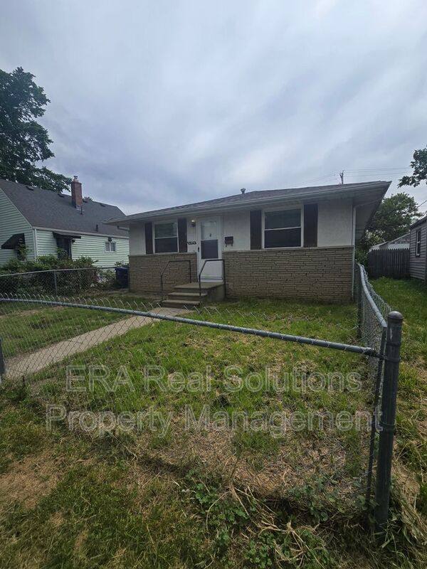 Apartment for rent at 2472 Pontiac St, Columbus, OH 43211