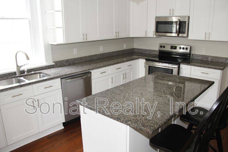 House for rent at 527 Atlantic Ave, New Orleans, LA 70114