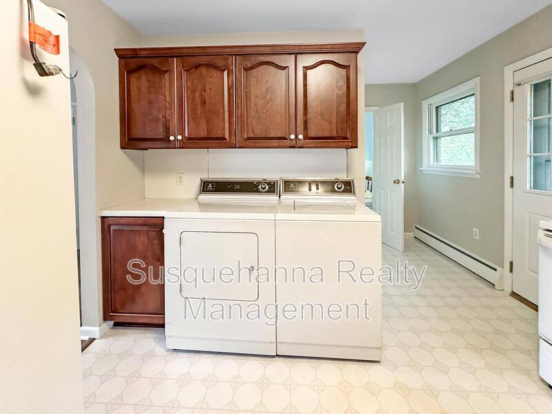 House for rent at 215 Division St, Hummelstown, PA 17036