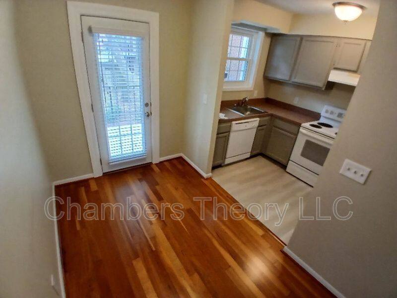 Condo for rent at 2501-D S Walter Reed Dr #D, Arlington, VA 22206