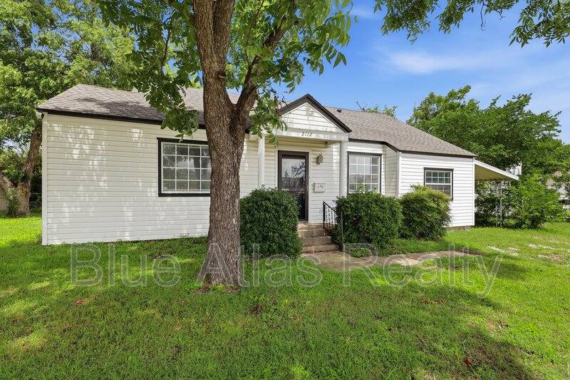 House for rent at 2112 Ederville Rd, Fort Worth, TX 76103