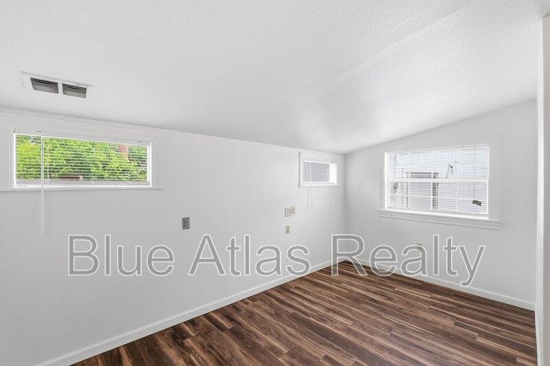 House for rent at 2112 Ederville Rd, Fort Worth, TX 76103