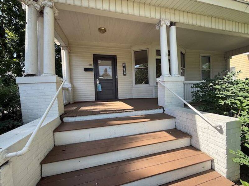 House for rent at 1600 W Callender Ave, Peoria, IL 61606