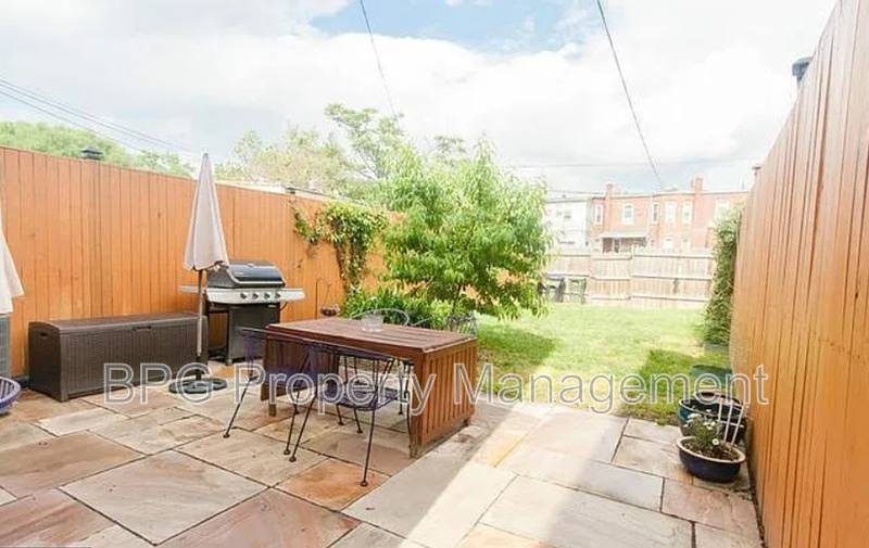 House for rent at 1027 7th St NE, Washington, DC 20002