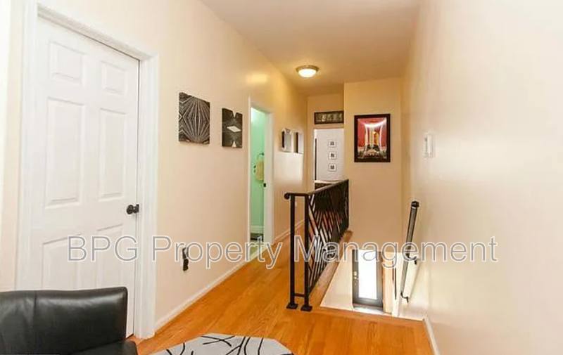 House for rent at 1027 7th St NE, Washington, DC 20002
